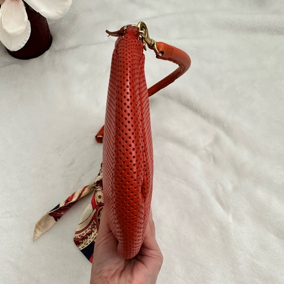 Clare V. Circle Clutch - Picture 7 of 15